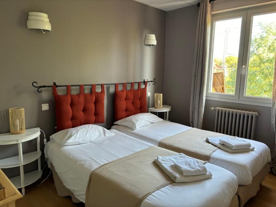 Hotel Le Boiate Ares Bagian luar foto