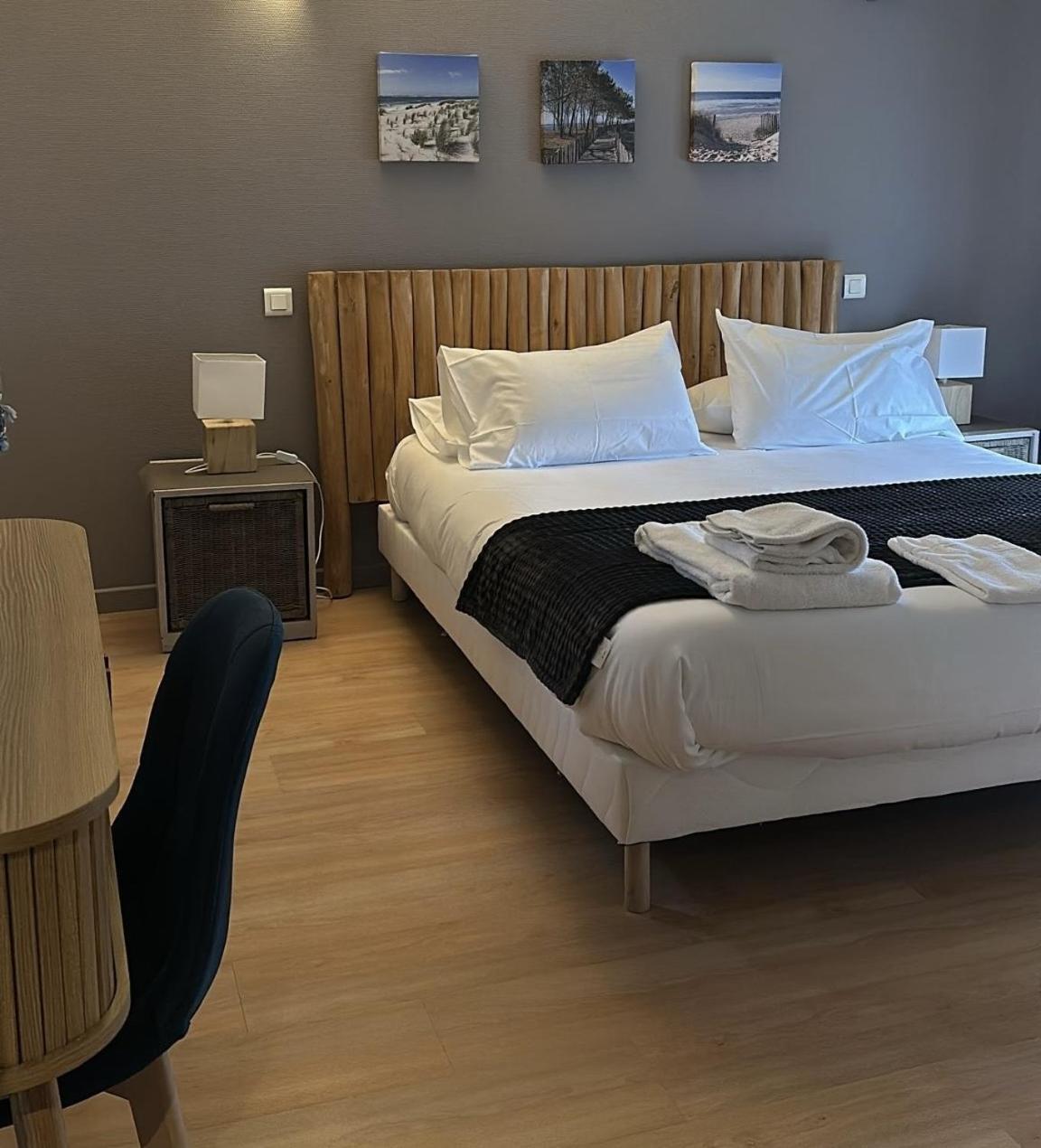 Hotel Le Boiate Ares Bagian luar foto