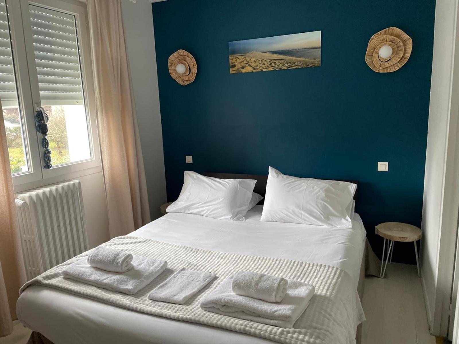 Hotel Le Boiate Ares Bagian luar foto